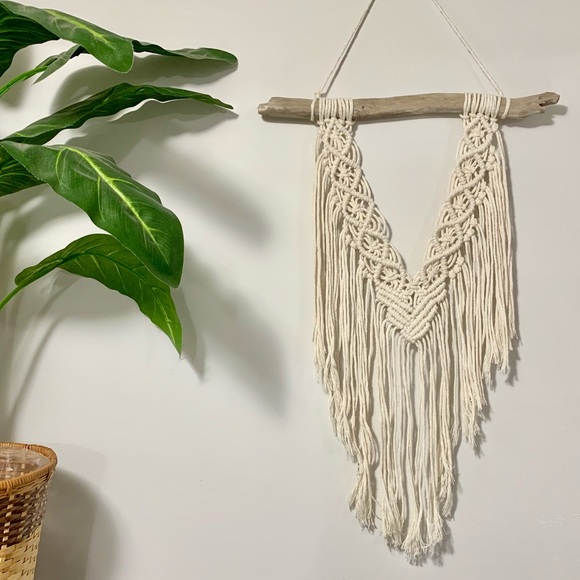 Macrame Wall Hanging Boho Decor - Picture 1 of 2